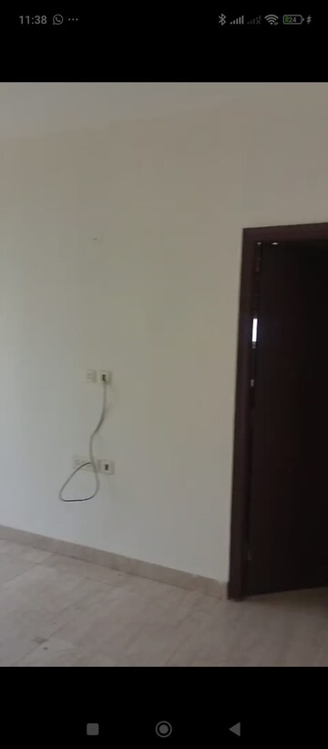 Furnished Amenities in 3 BHK Apartment at Spr Imperial Estate, Sector 82 – for Rent