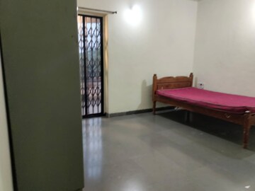 Room in 1 BHK Apartment at Erandavane CHS, Erandwane – for Rent