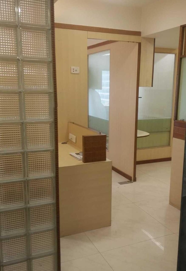 Bathroom, atlanta-building Commercial Office Space 5000 Sq.Ft. In Nariman Point Mumbai 8866682
