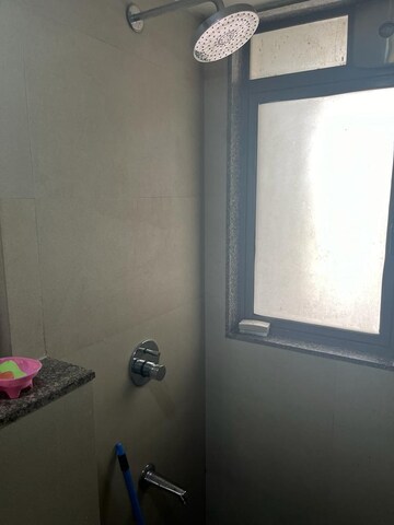 Room in 2 BHK Apartment at Lodha Casa Viva, Majiwada – for Sale