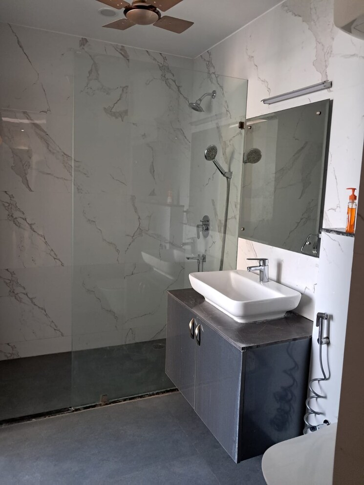 Kitchen, rwa-apartments-sector-19 2.5 Bedroom 1400 Sq.Ft. Independent House In Sector 19 Noida 8866716