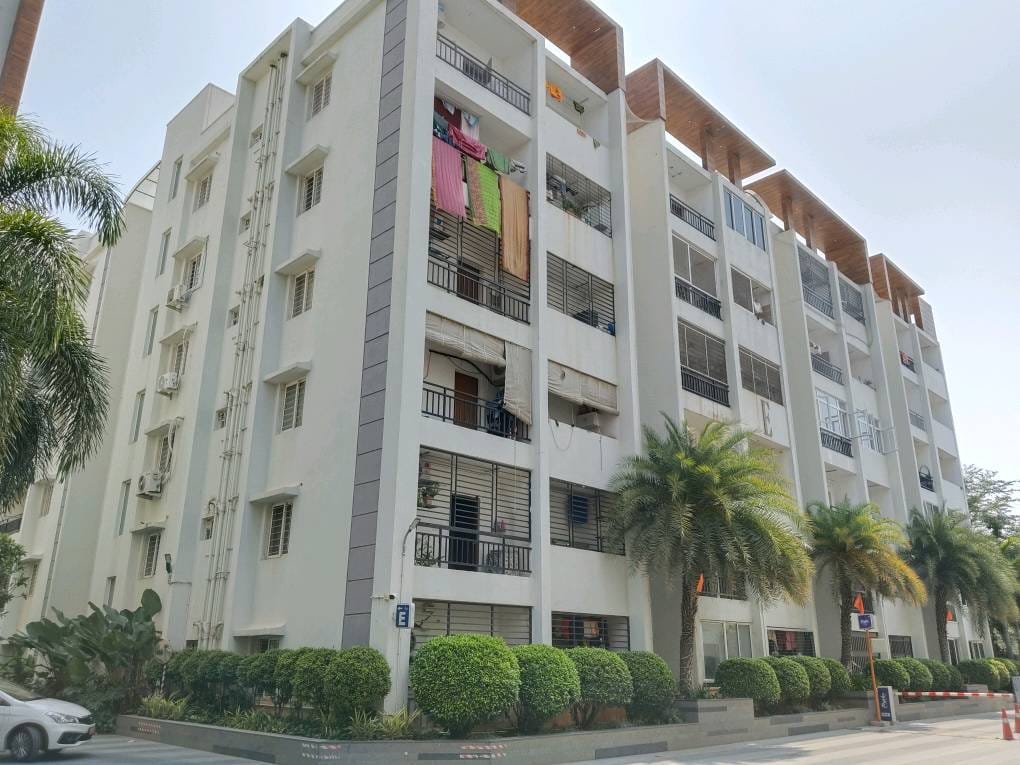 3 BHK + Pooja Room Apartment For Sale in Eipl Skyila Gated Communi