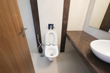Bathroom in 3 BHK Apartment at Narang Rozanne by Courtyard, Pokhran Road No Two – for Sale