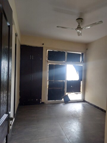 Building Lobby in 3 BHK Apartment at Proview Laboni, Dundahera – for Rent