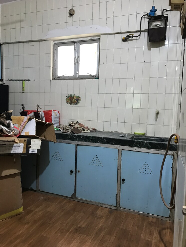 Kitchen, ic colony 1 Bedroom 450 Sq.Ft. Apartment In Ic Colony Mumbai 8866783