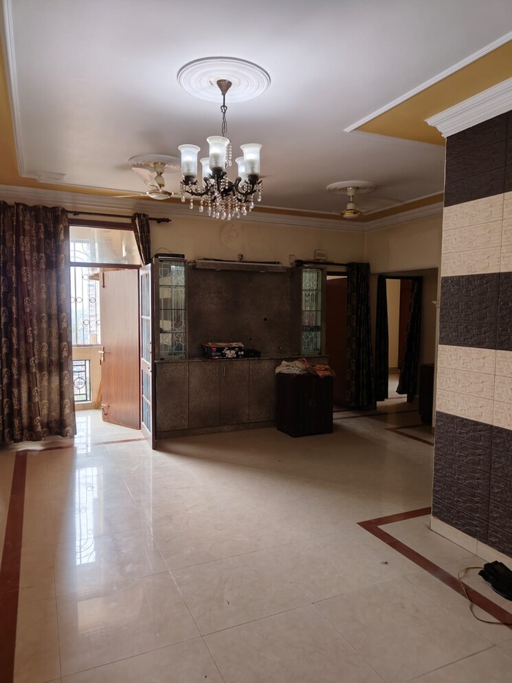 Living Room, mapsko-krishna-apra-gardens 3 Bedroom 1415 Sq.Ft. Apartment In Vaibhav Khand Ghaziabad 8866812