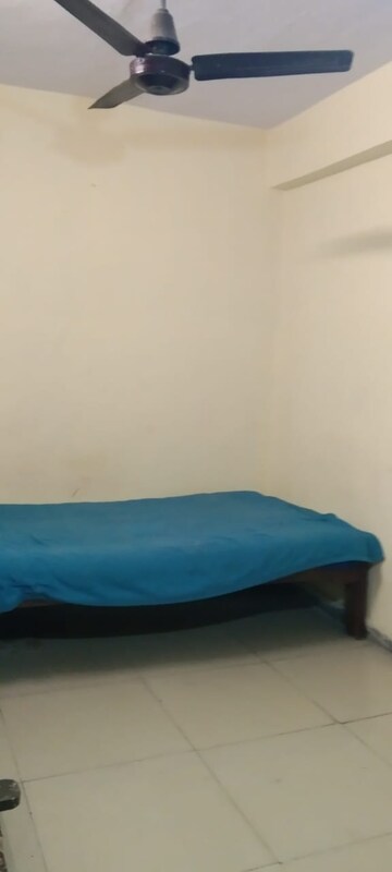 Bedroom in 1 BHK Builder Floor at Mehrauli – for Rent
