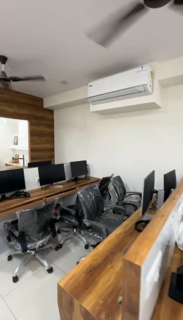 Office Space For Rent in Ratnanjali Solitaire