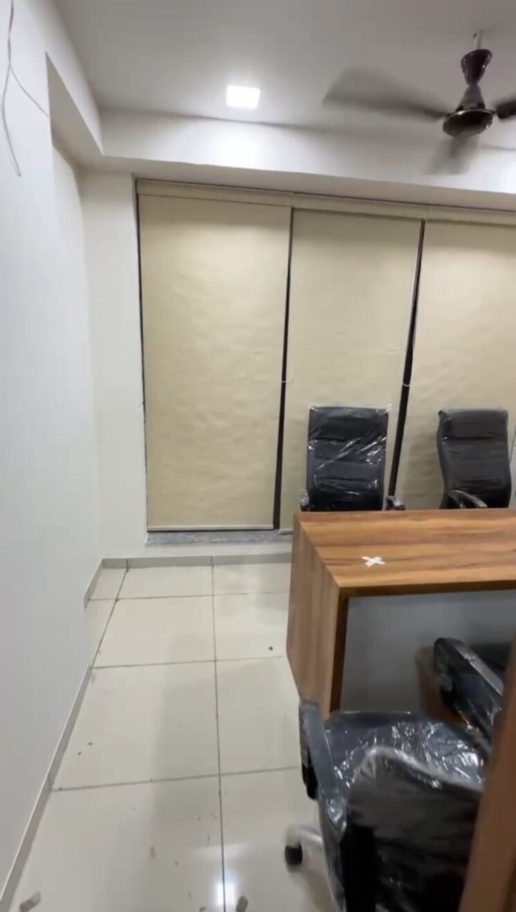 undefined, ratnanjali-solitaire Commercial Office Space 704 Sq.Ft. In Satellite Ahmedabad 8866803