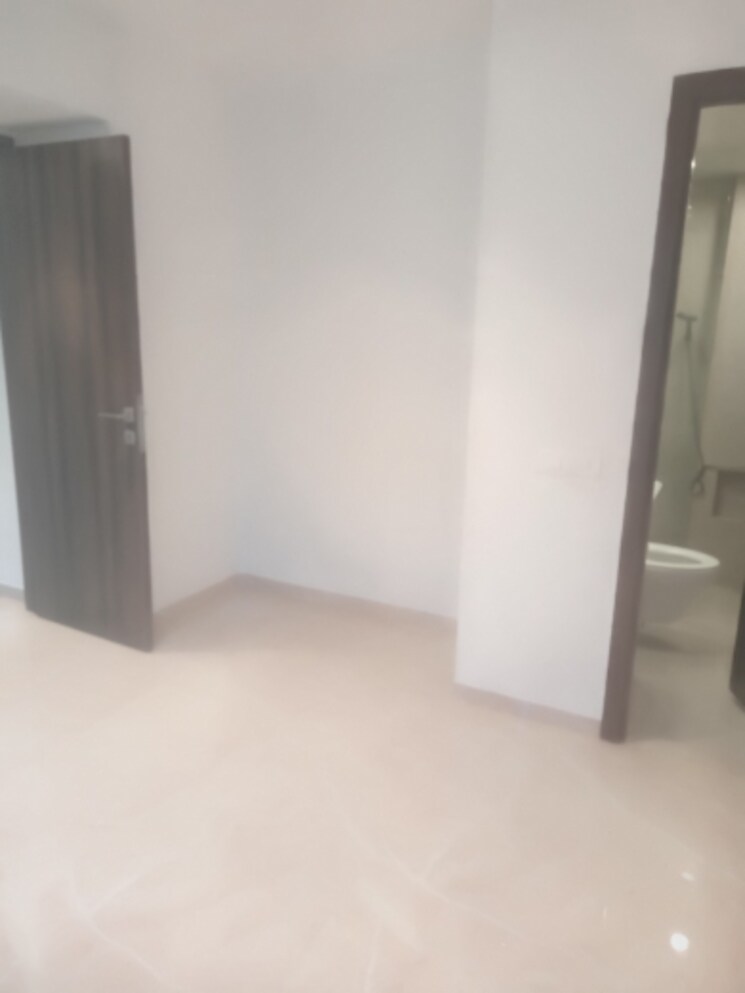 Room, hiranandani-highland 1 Bedroom 487 Sq.Ft. Apartment In Powai Mumbai 8866826