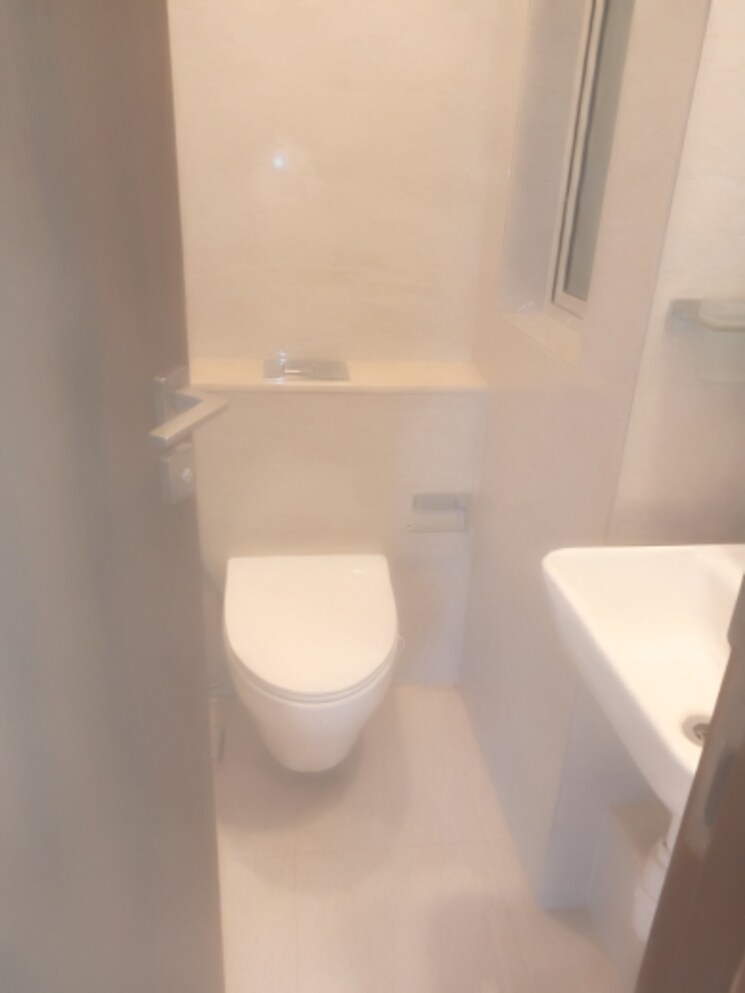 Bathroom, hiranandani-highland 1 Bedroom 487 Sq.Ft. Apartment In Powai Mumbai 8866826