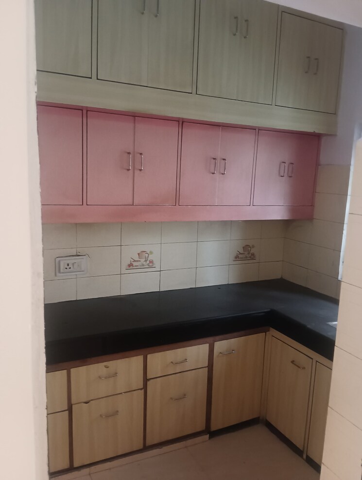 Kitchen, shiv-ganga-apartments-vasundhara 2 Bedroom 72 Sq.Mt. Apartment In Vasundhara Sector 4 Ghaziabad 8866835