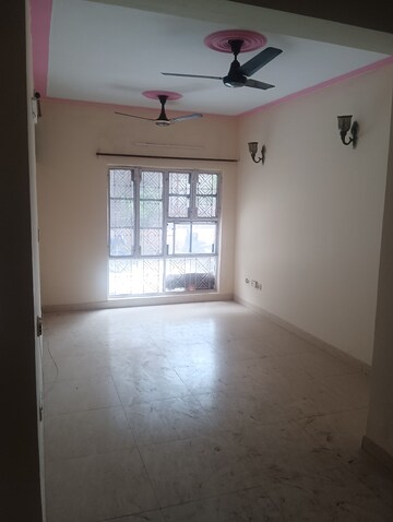 Living Room in 2 BHK Apartment at Shiv Ganga Apartments Vasundhara, Vasundhara Sector 4 – for Sale