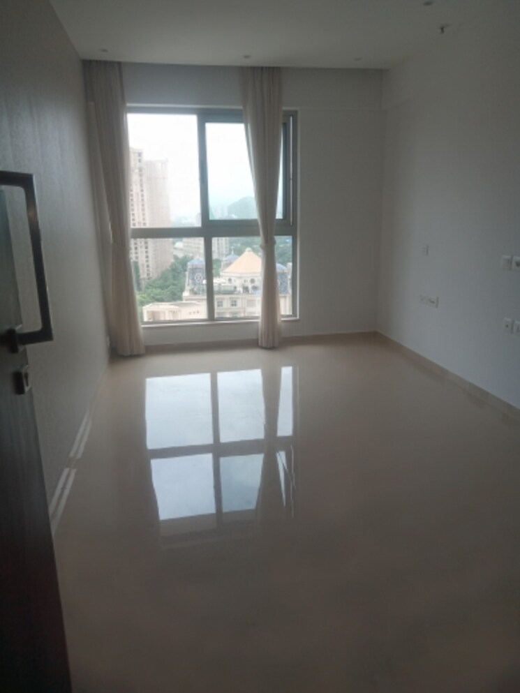 Room, hiranandani-highland 1 Bedroom 487 Sq.Ft. Apartment In Powai Mumbai 8866826