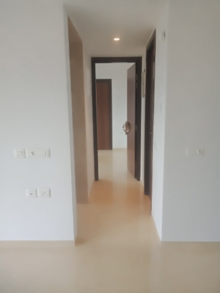 Room, hiranandani-highland 1 Bedroom 487 Sq.Ft. Apartment In Powai Mumbai 8866826