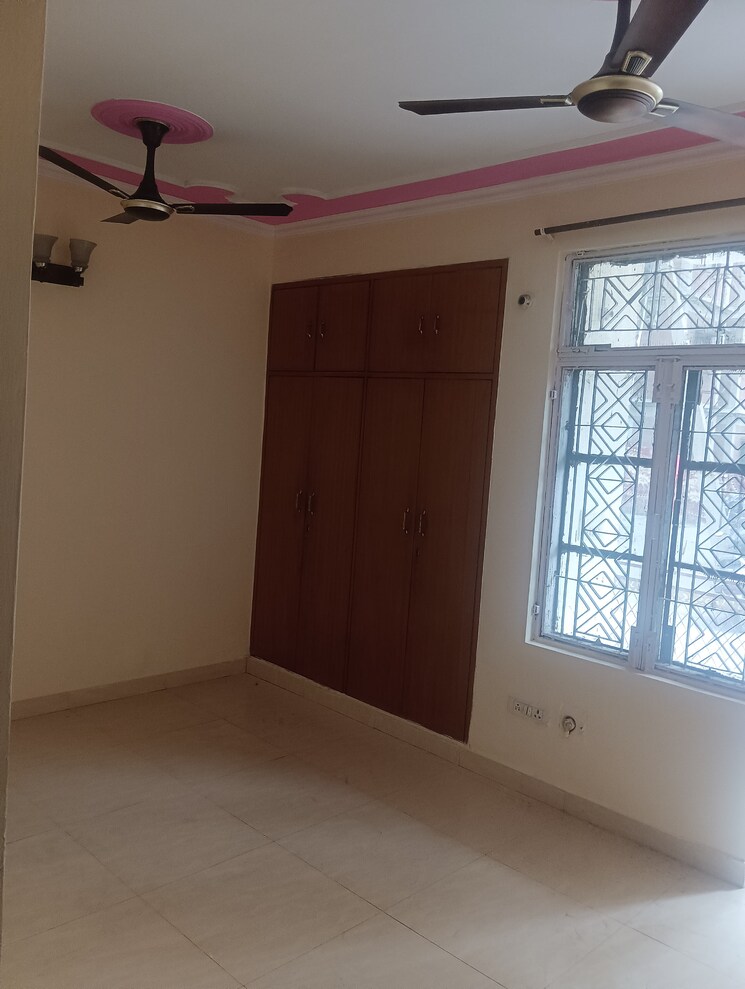 Room, shiv-ganga-apartments-vasundhara 2 Bedroom 72 Sq.Mt. Apartment In Vasundhara Sector 4 Ghaziabad 8866835