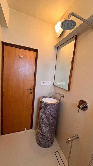 Furnished Amenities in 3 BHK Apartment at Mehrdad CHS, Cuffe Parade – for Rent