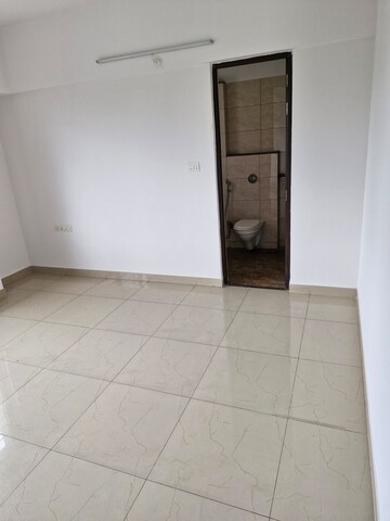 3 BHK Apartment For Rent in Amanora Victory Towers, Hadapsar