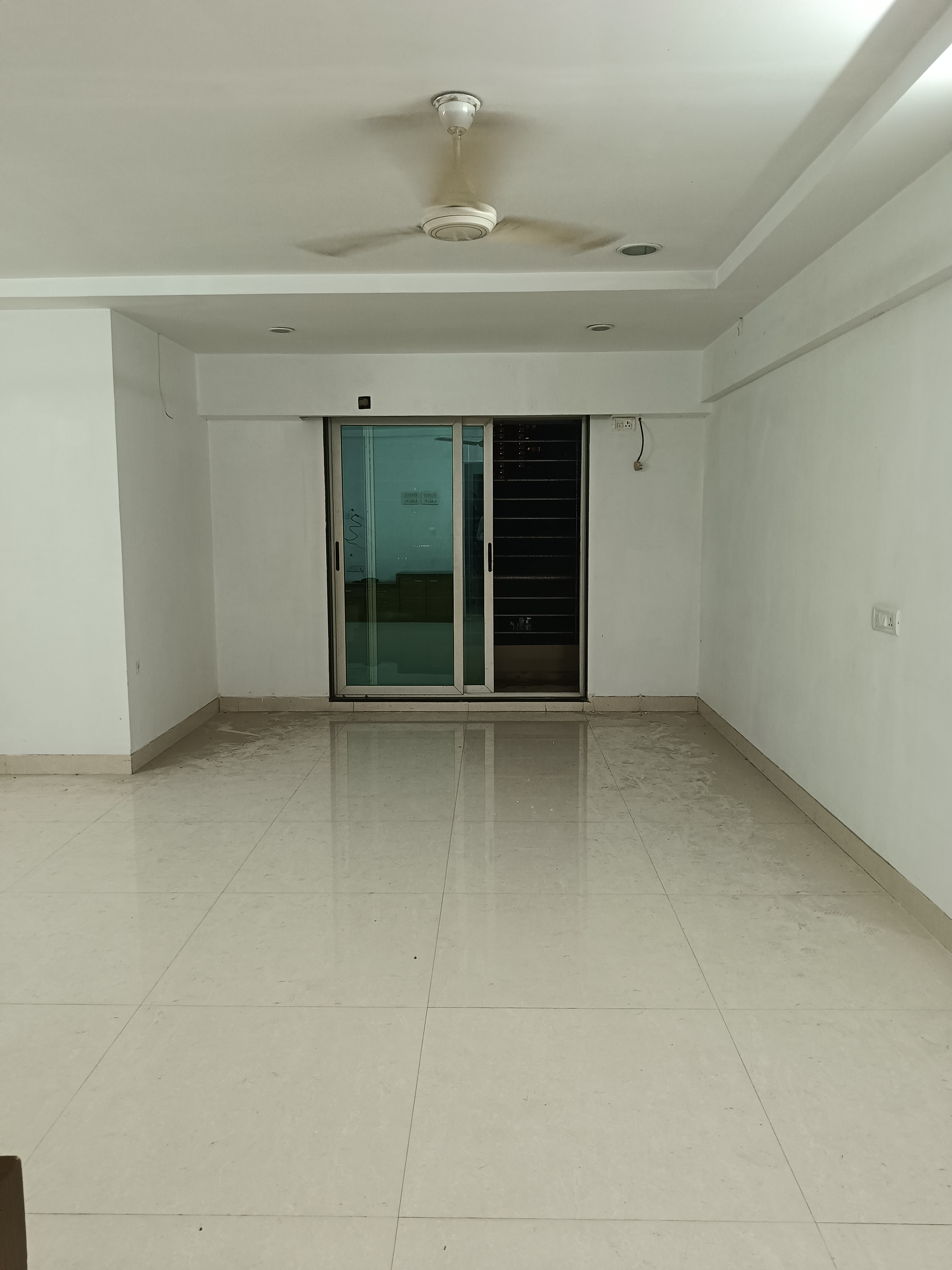 3 BHK Apartment For Rent in Cosmos Majestic