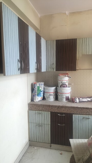 2.5 BHK Apartment For Rent in SRS Royal Hills, Sector 87