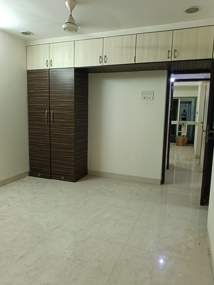 Room, cosmos-majestic 3 Bedroom 1100 Sq.Ft. Apartment In Prabhadevi Mumbai 8866936