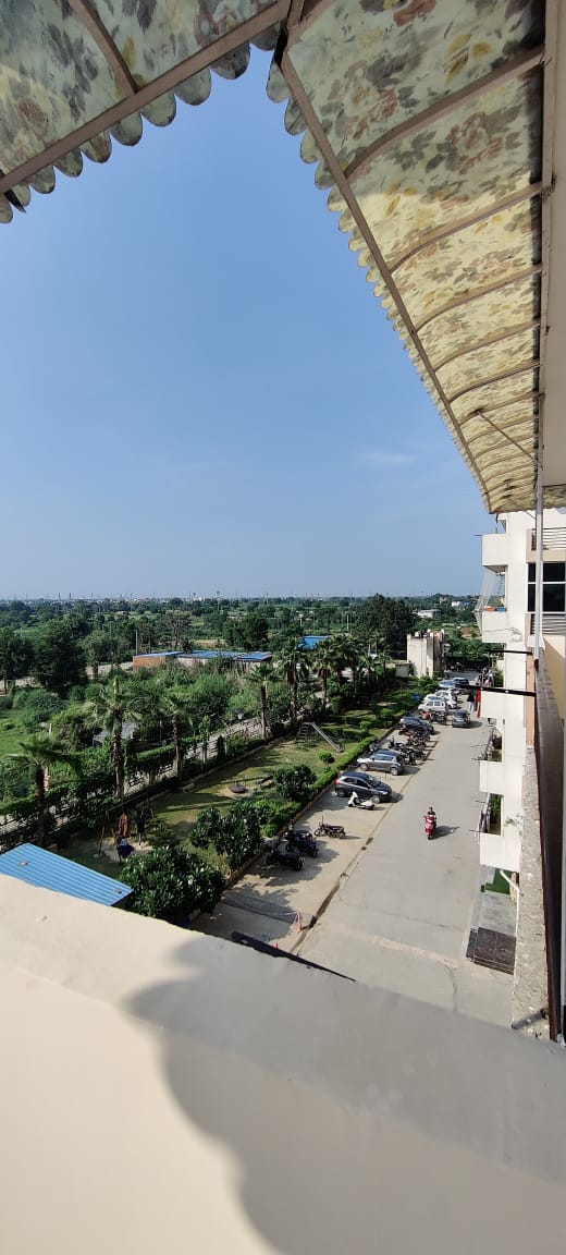 3 BHK + Pooja Room Apartment For Rent in SCC Sapphire