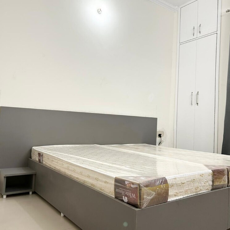 Bedroom, south city 1 3 Bedroom 2000 Sq.Ft. Apartment In South City 1 Gurgaon 8866979