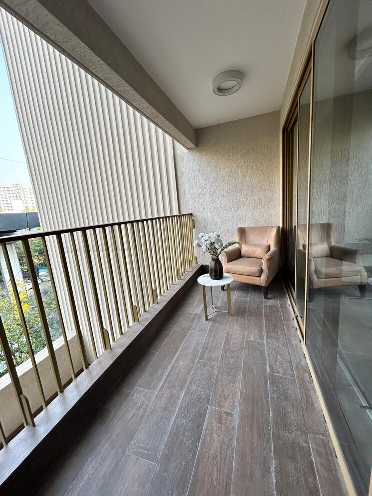 Balcony, godrej-rks 3 Bedroom 1502 Sq.Ft. Apartment In Chembur Mumbai 8866956