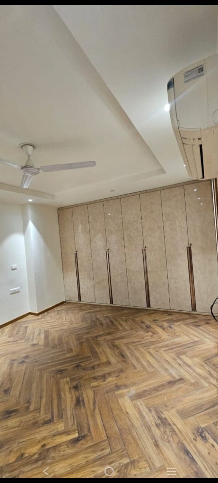 Bathroom, dlf city phase 3 4 Bedroom 300 Sq.Yd. Builder Floor In Dlf City Phase 3 Gurgaon 8867006