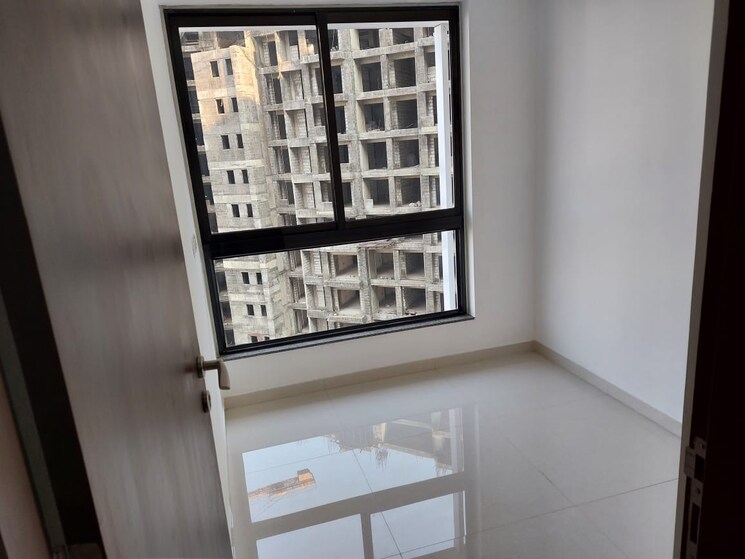 Balcony, sunteck-avenue-2 2 Bedroom 675 Sq.Ft. Apartment In Goregaon West Mumbai 8867005