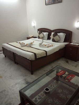 6+ BHK Villa For Sale in Saraswati Vihar