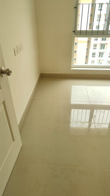 Room in 3 BHK Apartment at Brigade El Dorado, Bagaluru – for Rent