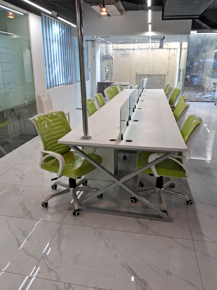 Team Area, sector 4 Commercial Office Space 3500 Sq.Ft. In Sector 4 Noida 8867009