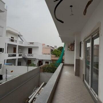 Balcony in 5 BHK Builder Floor at Sector 21c – for Sale
