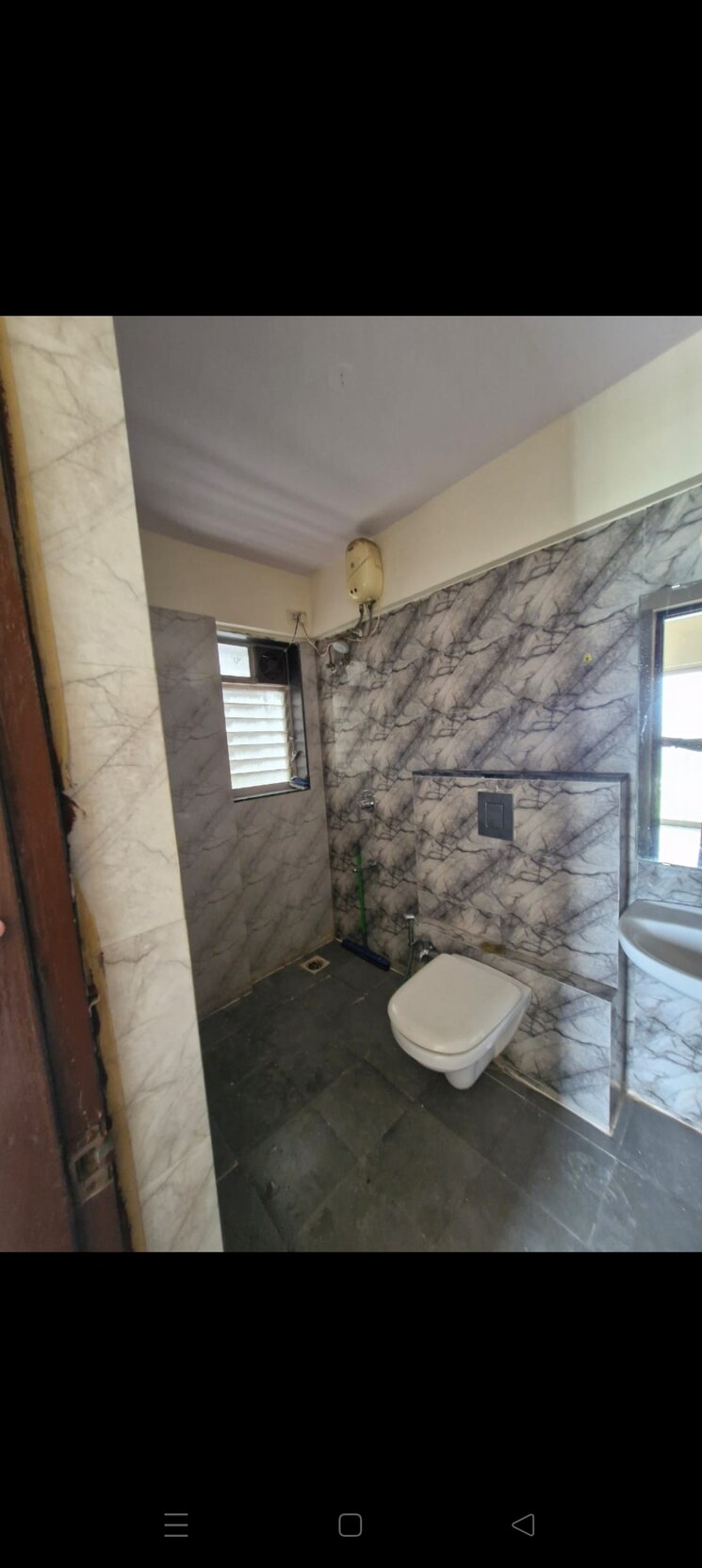 Bathroom, kamal-apartment-teen-hath-naka 2 Bedroom 650 Sq.Ft. Apartment In Louis Wadi Thane 8867040
