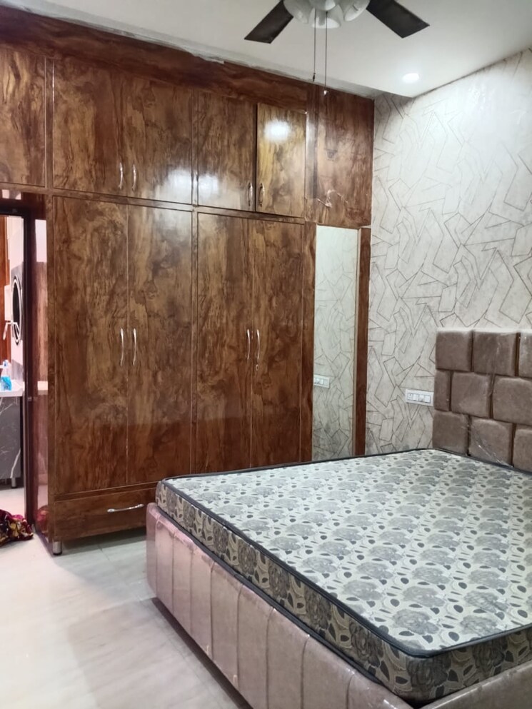 Bedroom, greater mohali 2 Bedroom 128 Sq.Yd. Apartment In Greater Mohali Mohali 8867044