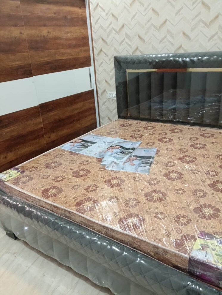 Bedroom, greater mohali 2 Bedroom 128 Sq.Yd. Apartment In Greater Mohali Mohali 8867044