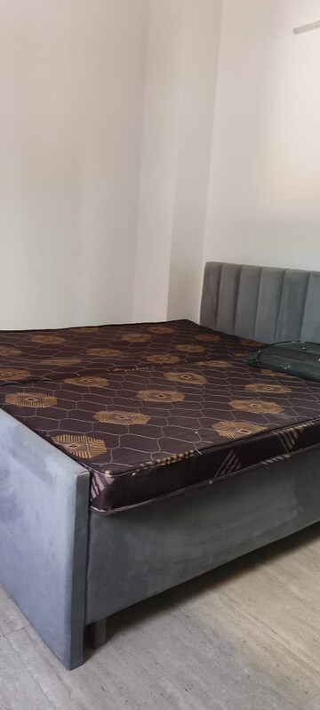Bedroom in 1 BHK Builder Floor at Sushant Lok I – for Rent