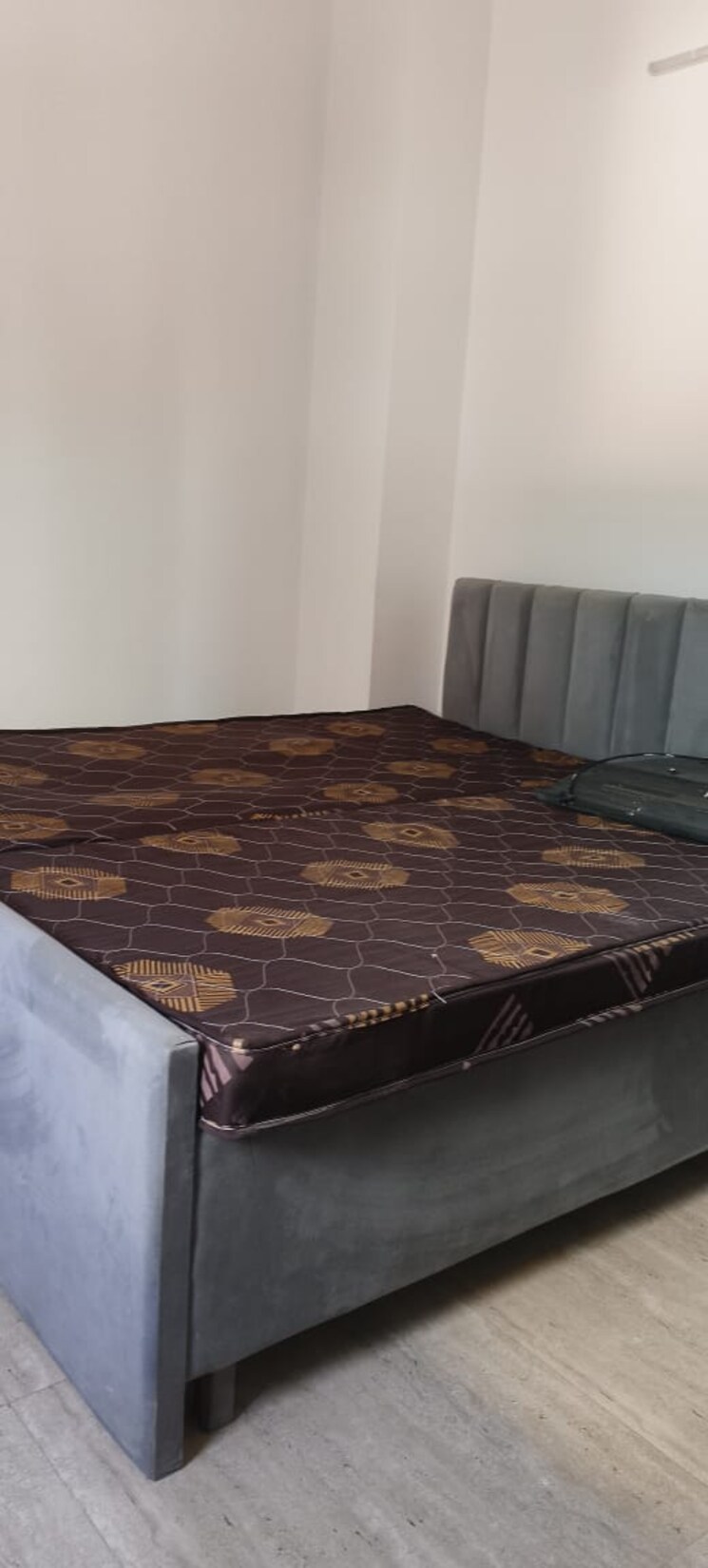 Bedroom, sushant lok i 1 Bedroom 500 Sq.Ft. Builder Floor In Sushant Lok I Gurgaon 8867038