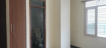 Room in 2 BHK Builder Floor at Cambridge Layout – for Rent