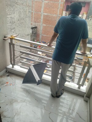 Balcony in 3 BHK Builder Floor at Govindpuri – for Sale