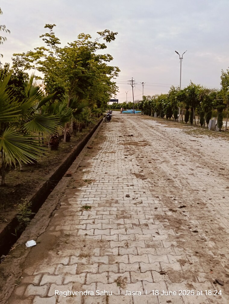 undefined, gauhania  1000 Sq.Ft. Plot In Gauhania Allahabad 8867104