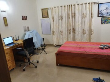 Room in 3 BHK Apartment at Salarpuria Gold Summit, Hennur – for Rent