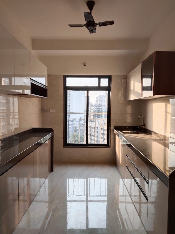 Kitchen, naman-habitat 3 Bedroom 1025 Sq.Ft. Apartment In Andheri West Mumbai 8867123