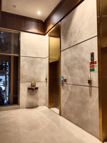 Furnished Amenities in 3 BHK Apartment at Naman Habitat, Andheri West – for Rent
