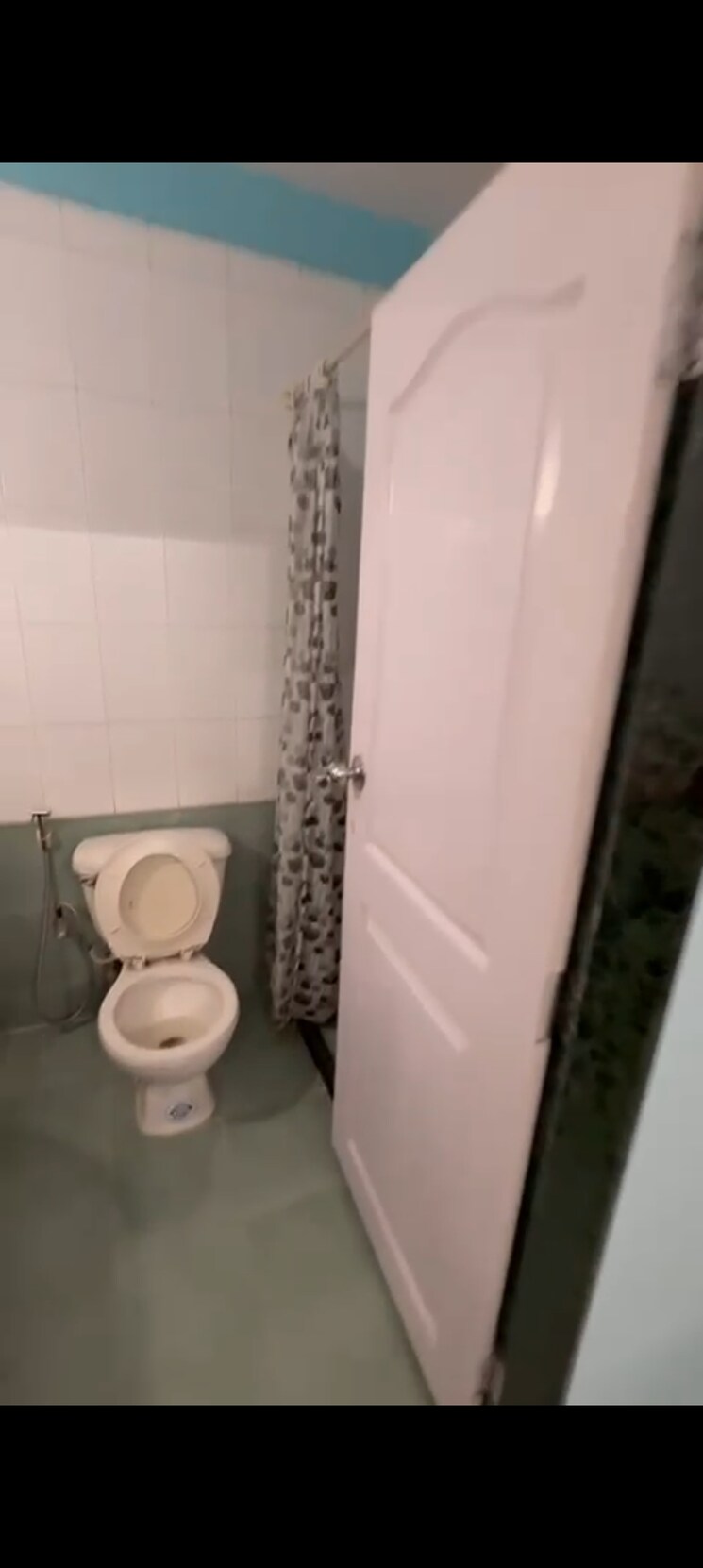 Bathroom, hiranandani-estate 3 Bedroom 1100 Sq.Ft. Apartment In Ghodbunder Road Thane 8867151