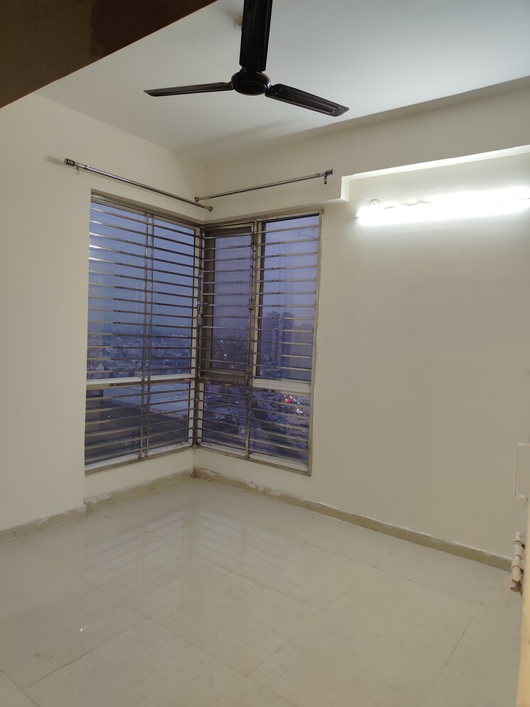 Room, signature-the-millennia-2 2 Bedroom 603 Sq.Ft. Apartment In Sector 37d Gurgaon 8867354