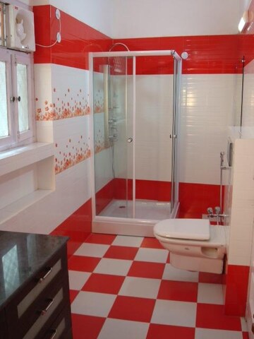 Attached Bathroom in 3 BHK Builder Floor at Anand Niketan – for Rent