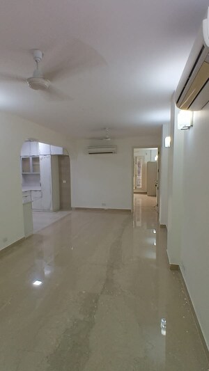 Room in 3 BHK Builder Floor at East Of Kailash – for Sale