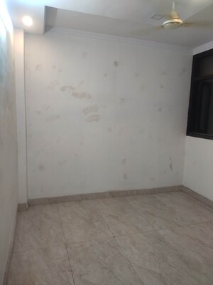 Room in 3 BHK Builder Floor at Govindpuri – for Sale